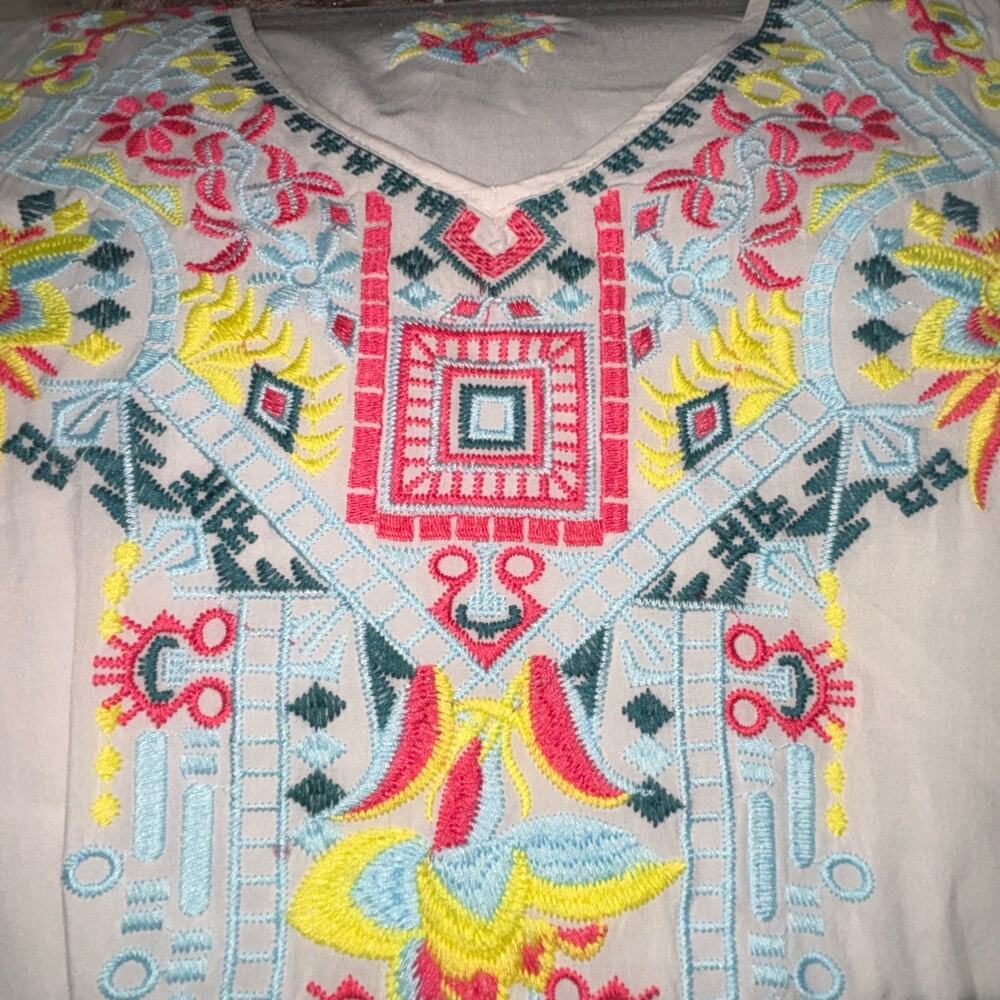 Solitaire Embroidered Womans Tunic Top Size Medium Long Sleeve Boho Festival - Picture 12 of 12
